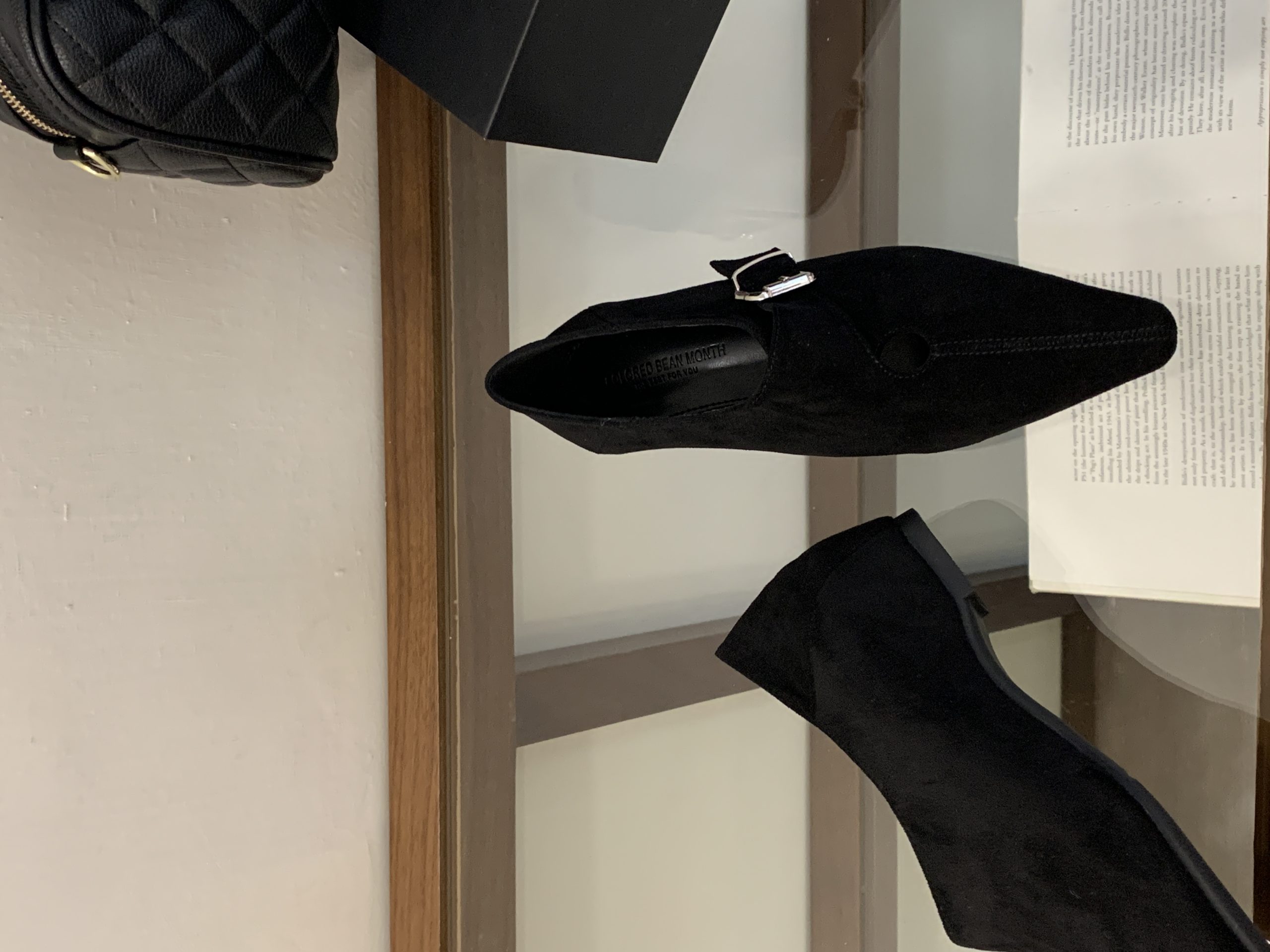 2026 New Spring Korean Style Square Toe Inner Height Increase Shallow Mouth Single Shoes Metal Buckle Commute British Style Women's Leather Shoes