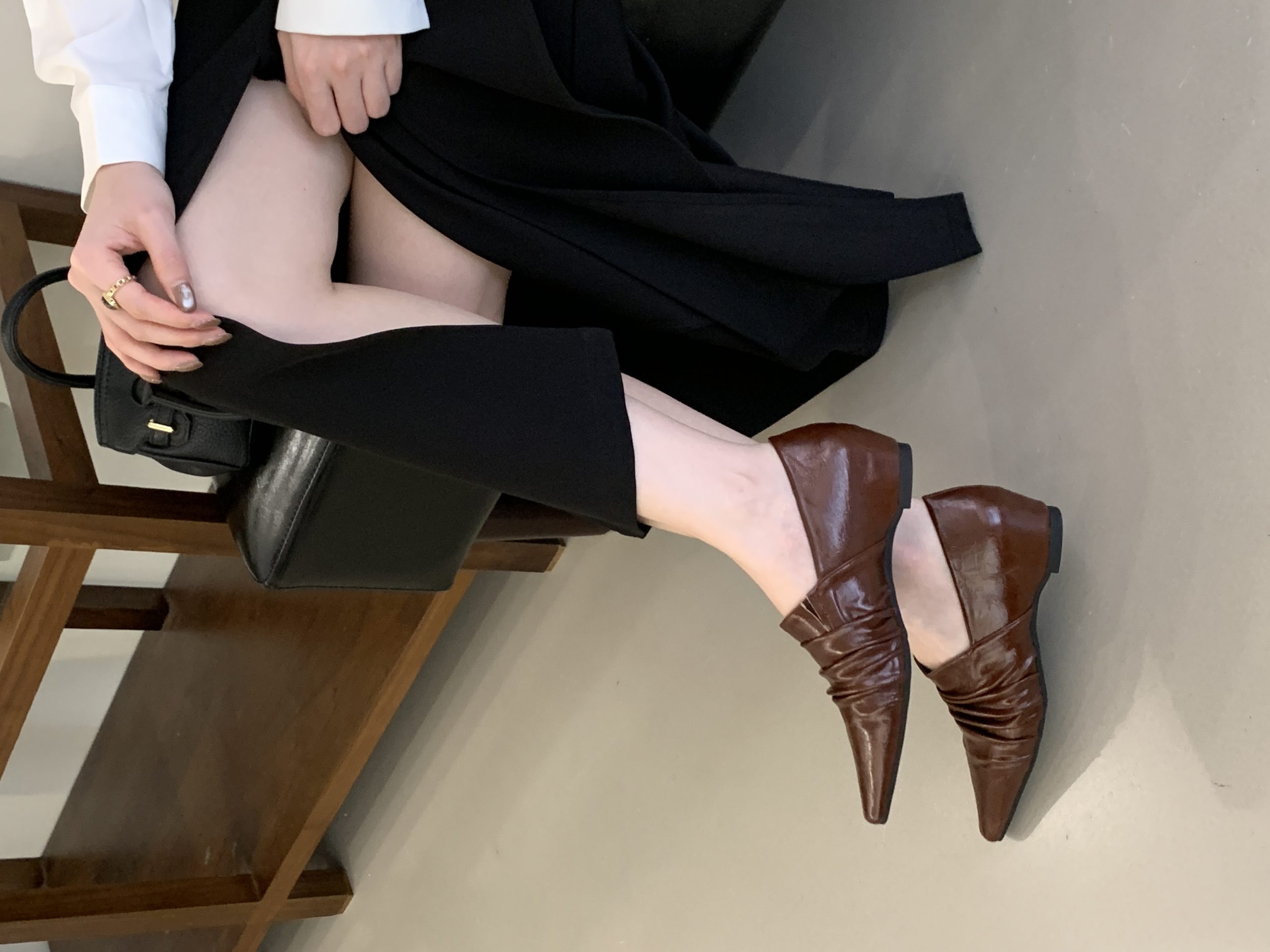 2026 New Spring Korean Square Toe Hidden Heel Shallow Mouth Casual Shoes Women's British Style Low Top Leather Shoes